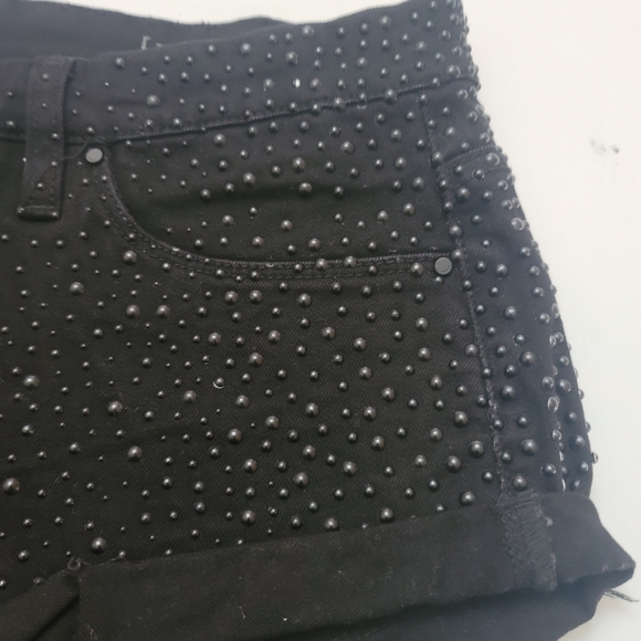 BLANK NYC Women's Black Studded Shorts SZ 27 - Picture 2 of 10
